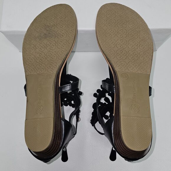 Daisy Fuentes “GLOW” Sandals Size 8.5M – Rhinestone Beaded Floral Design - Picture 5 of 16